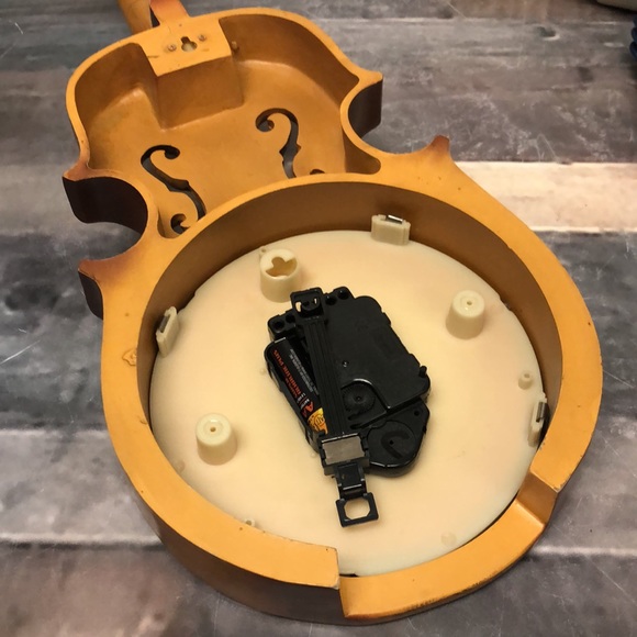 Amadeus Violin Pendulum Wall Clock collectible *missing pendulum RARE - Picture 4 of 8